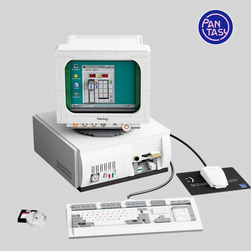 Maqueta retro computer set construccion joyside